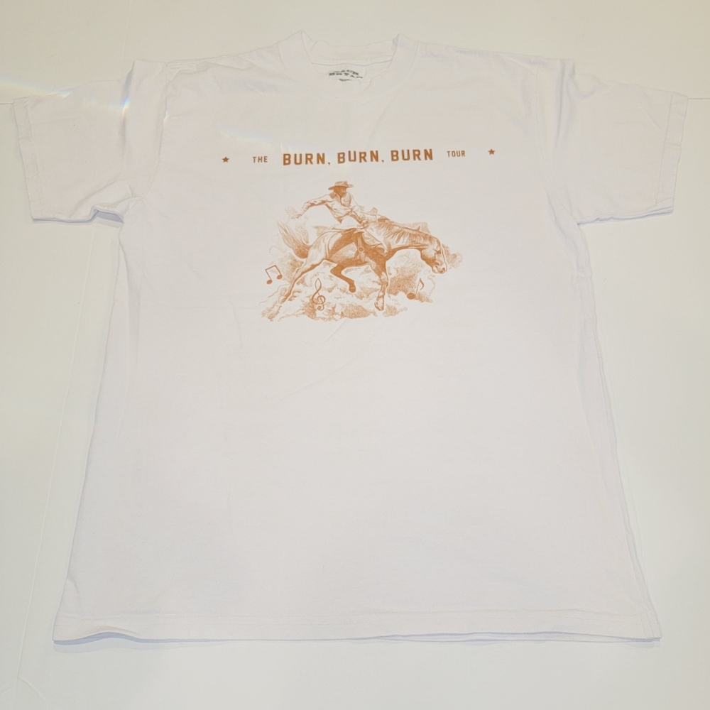 COPY - Zach Bryan BURN BURN BURN Tour Official Merch Graphic Tee Size Medium